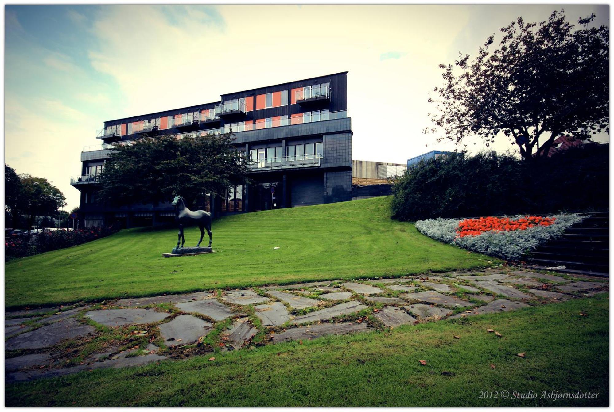 Flotmyrgarden Apartment Hotel Haugesund Buitenkant foto